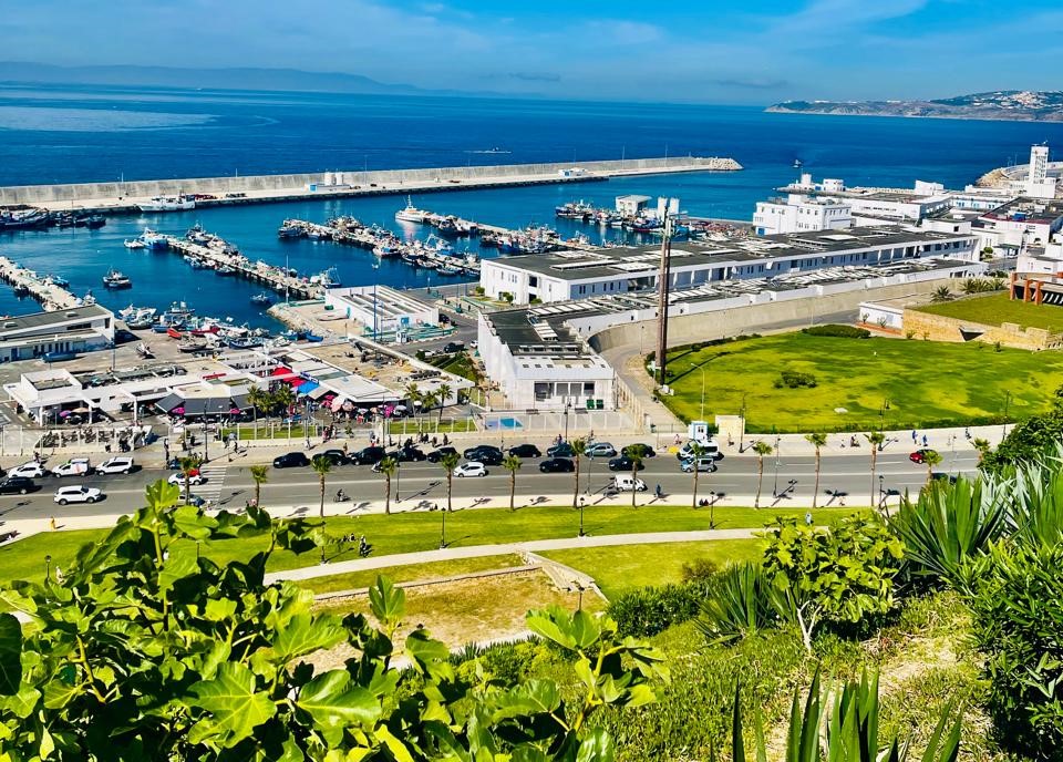 Tánger destina más de 72 millones de dirhams al mantenimiento de las zonas verdes urbanas