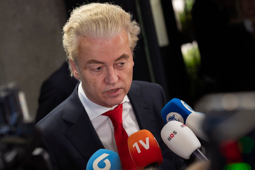 Geert Wilders pide expulsar a aficionados de origen marroquí tras los disturbios en La Haya